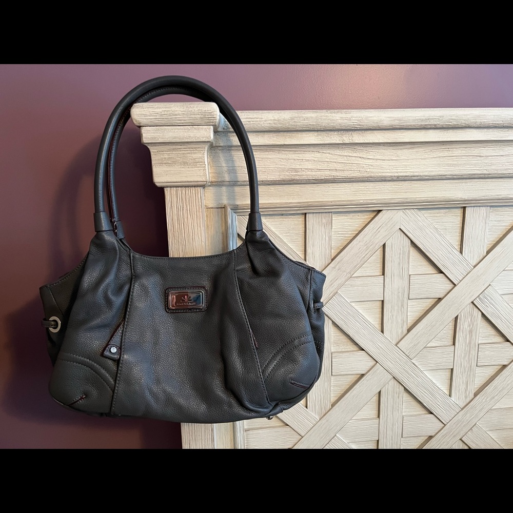 Grey leather shoulder bag